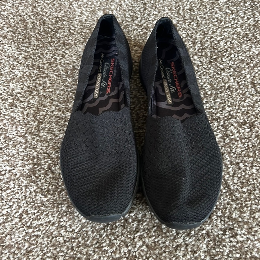 Sketchers Memory Foam Slip-on Shoes